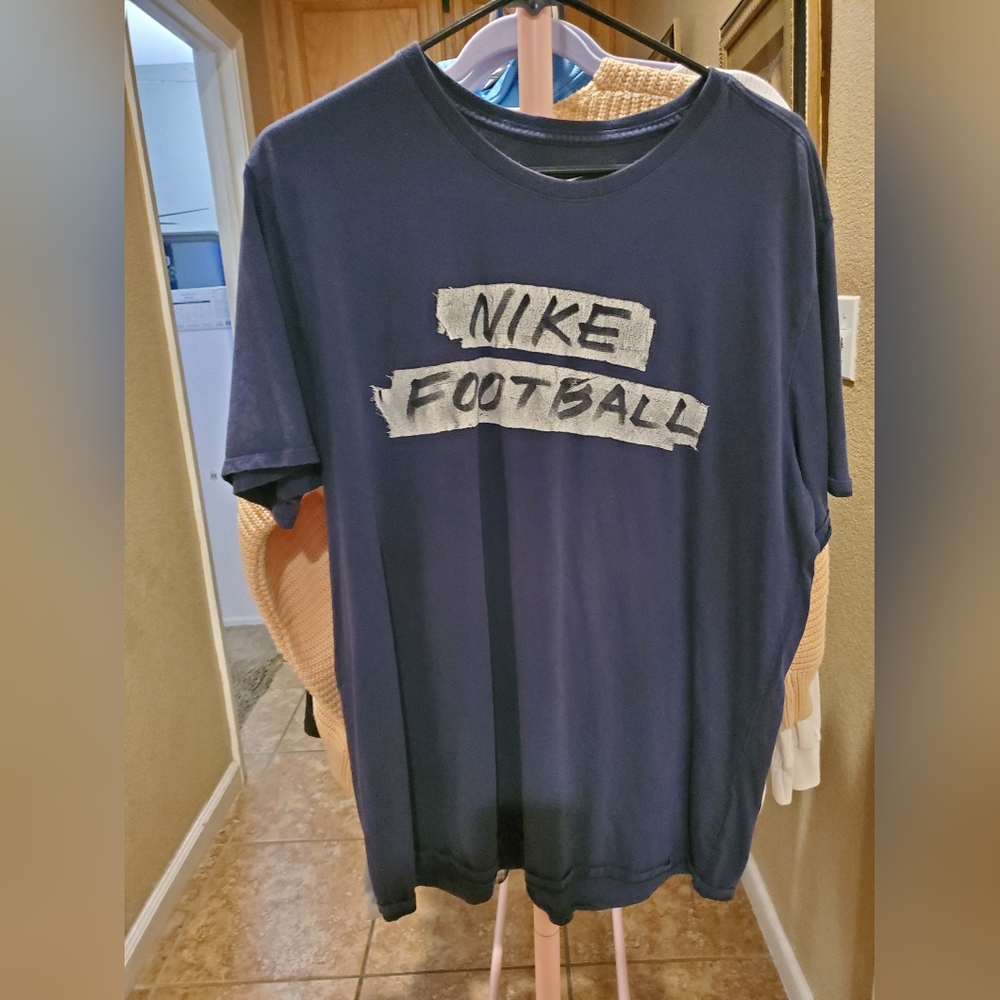 Nike Football Men's Navy Graphic Tee